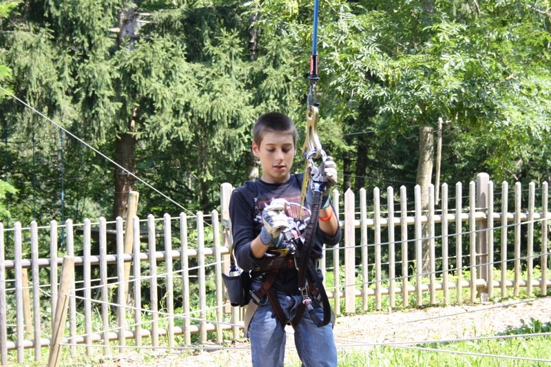 Village Camps International Summer Camp Leysin, Switzerland 2026-07-26 https://www.villagecamps.com/journals_admin/images/692-40-high ropes (116).jpg